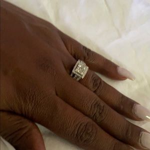 Meet your Posher, Whitney